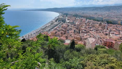 View-of-Nice-Nizza-from-the-Parc-de-la-Colline-du-Chateau