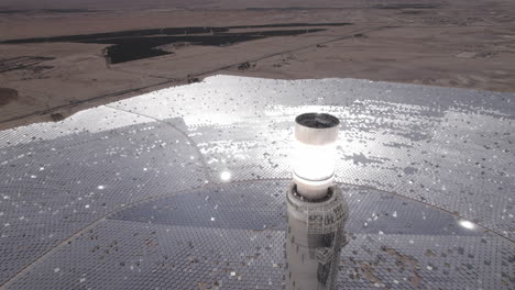 Raw-file---Solar-power-tall-tower-at-a-height-of-260-meters-including-the-boiler-that-stores-the-heat-from-the-light-projected-on-it---Ashalim-power-station,-Israel