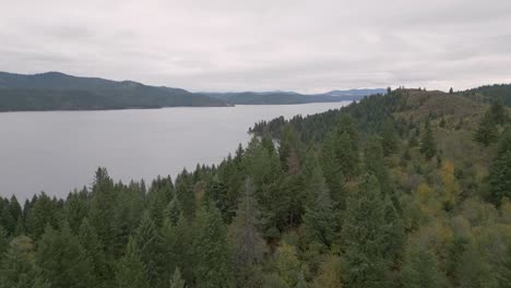 Coeur-d'Alene-Lake-in-Idaho-on-a-cloudy-day-in-2023