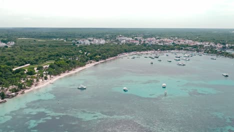 Bayahibe-tourist-port,-La-Romana-in-Dominican-Republic