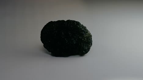 Rare-moldavite-gemstone-crystal-collection-from-the-Czech-Republic