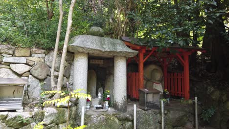 Japanese-Prayer-Shinto-Shrine-Altar-of-Stone-inside-Daimonji-Forest-of-Kyoto