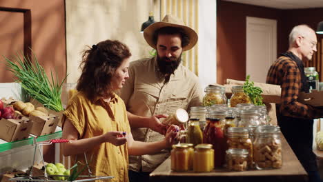 Happy-couple-buys-organic-food