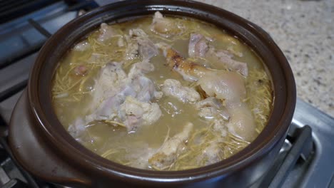 ginseng-pork-bone-soup-recipe-zoom-follow-tracking