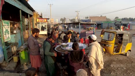 Stand-Eines-Reisverkäufers-Auf-Dem-Afghanischen-Basar