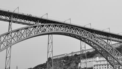 Close-up-of-Dom-Luis-Bridge,-Porto,-Portugal