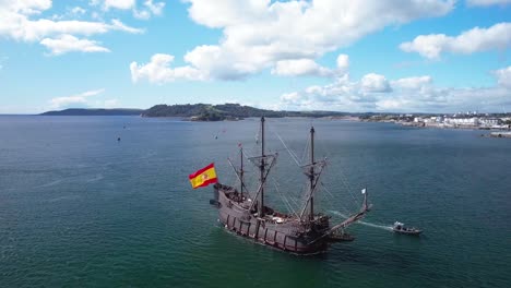 Spanish-Galleon-El-Galeón-Andalucía-Sails-into-Plymouth-Sound-City-Harbor