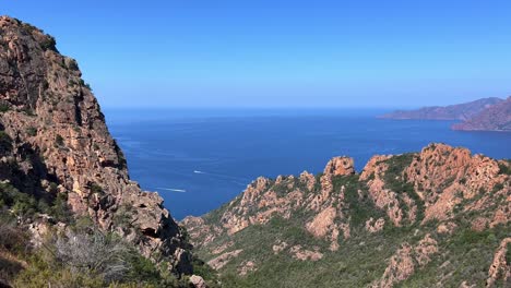 Panoramic-view-of-Calanques-de-Piana-badlands-and-seascape-in-Corsica-island,-France