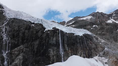 Schmelzende-Gletscher-In-Fellaria-Von-Valmalenco-In-Italien,-Konzept-Der-Globalen-Erwärmung