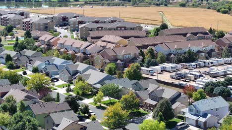 Evans-Colorado-clean-fall-air-with-crisp-colors-suburbs-2023