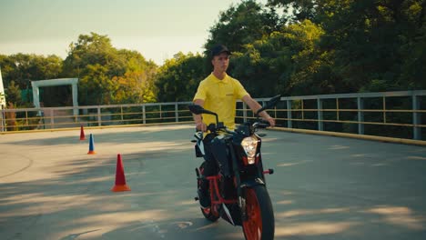 The-guy-in-the-yellow-T-shirt-is-a-professional-ezdok-on-a-moped-skillfully-stops-abruptly-using-the-front-wheel