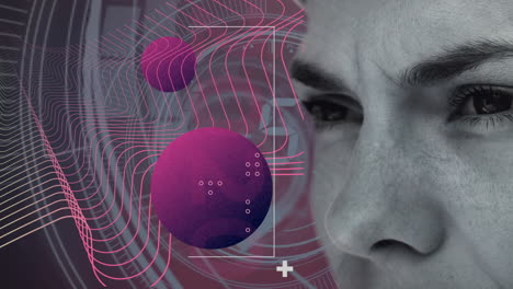 Animation-Von-Globen-Mit-Netzwerk-Von-Verbindungen-über-Dem-Gesicht-Einer-Frau