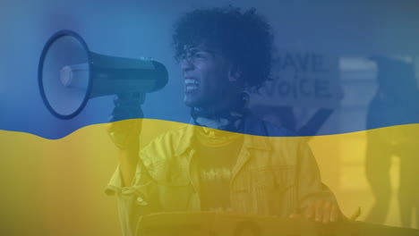 Animation-Der-Flagge-Der-Ukraine-über-Einem-Afroamerikanischen-Männlichen-Demonstranten