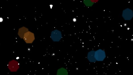 Animation-Von-Fallendem-Schnee-Und-Weihnachtslichterketten-Auf-Schwarzem-Hintergrund