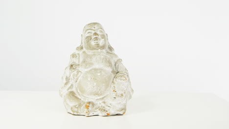 Close-up-of-crystal-laughing-buddha