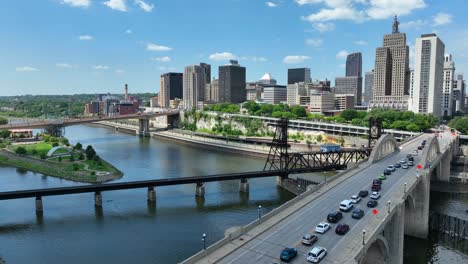 Aerial-view-of-stone-arches-of-the-Robert-Street-Bridge-over-the-Mississippi-River