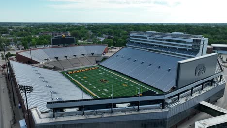 Aerial-view-of-Kinnick-Stadium,-the-iconic-football-stadium-of-the-University-of-Iowa-Hawkeyes,-located-in-Iowa-City,-Iowa