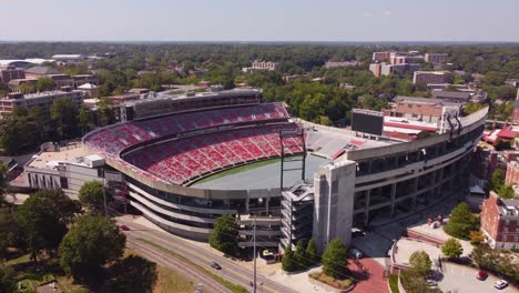 Drone-shot-of-The-University-of-Georgia-Bulldogs-football-stadium