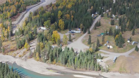 Bighorn-Campground-on-the-bank-of-the-Red-Deer-River-in-Ya-Ha-Tinda-Ranch-of-Alberta-Canada-is-home-to-many-people-camping-in-recreational-vehicles-with-their-horses