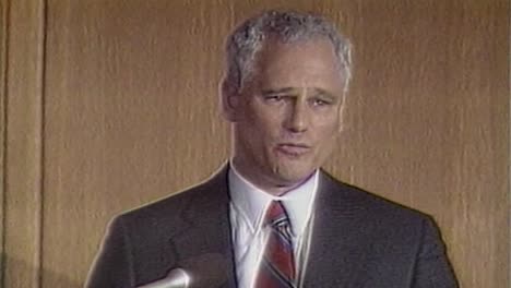 El-Gobernador-De-Oregon,-Neil-Goldschmidt,-Hablando-En-La-Década-De-1980.