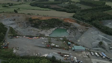 Massive-quarry-covering-an-area-of-100-hectares