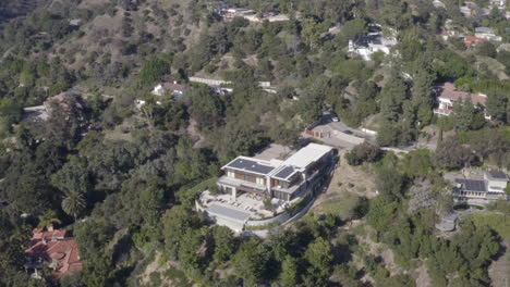 4K-drone-shot-around-large-Beverly-Hills-Benedict-Canyon-estate