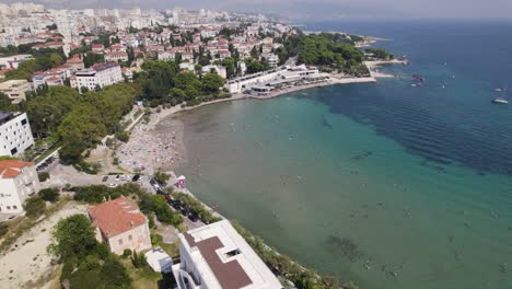 Einladender-Bacvice-Strand-In-Split,-Kroatien