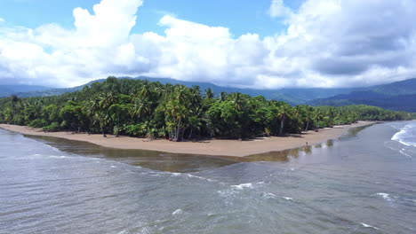 Aerial-view-of-deserted-beach-in-Parque-Nacional-Marino-Ballena,-Costa-Rica