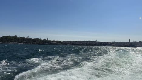 Ferry-ride-and-view-of-Topkapi-Palace-in-Istanbul