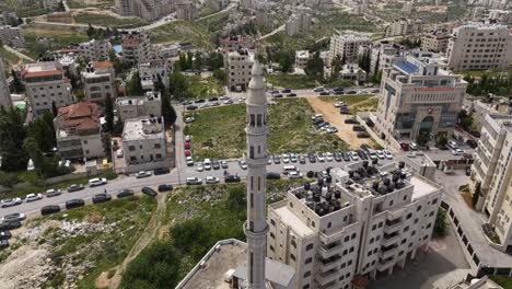 Minarett-Der-Muslimischen-Moschee-In-Der-Stadt-Ramallah-In-Palästina