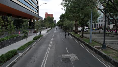 shot-of-empty-main-street-in-mexico-city-at-morning-in-Polanco-neiborghood