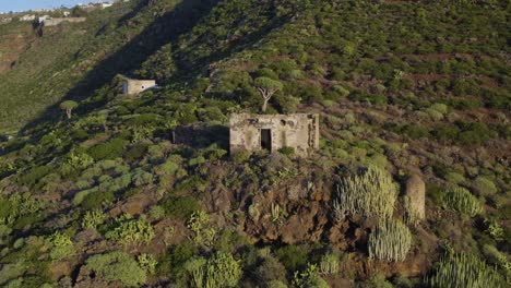 Abandoned-building-in-Nature-parc-in-Tenerife,-spain