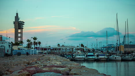 Timelapse-of-harbor-life-and-boats-in-Algeciras-Cádiz,-Andalusia-on-the-Iberian-Peninsula