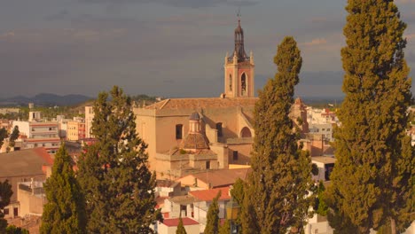 Panoramic-view-of-Sagunto-in-Valencian-Community-in-Spain-in-the-late-afternoon