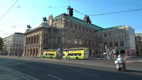 Vienna-State-Opera-for-Each-season-features-350-performances-of-more-than-60-different-operas-and-ballets