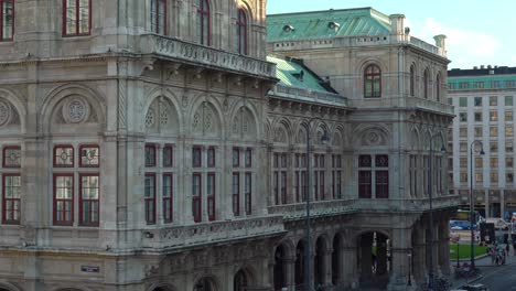 Façade-of-Vienna-State-Opera-Covered-with-Shade