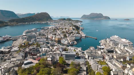 Bird's-eye-view-of-Alesund-port-town-on-the-west-coast-of-Norway,-at-the-entrance-to-the-Geirangerfjord