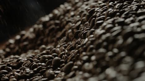 Large-pile-of-coffee-beans-spins-around