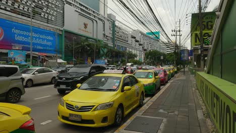 Taxi-Cab-Services-In-Bangkok-Thailand