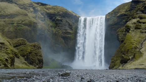 Stunning-shot-of-vibrant-Skogafoss-waterfall-in-Iceland
