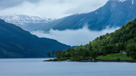 Timelapse---Morning-on-the-lake-Lovatnet,-Norway