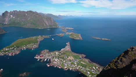 Luftaufnahmen-Der-Lofoten-Inseln