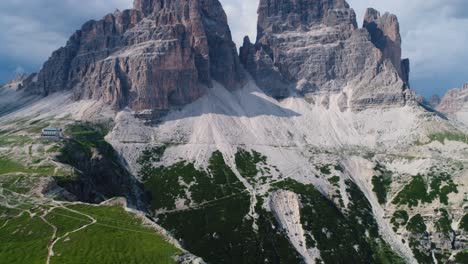 National-Nature-Park-Tre-Cime-In-the-Dolomites-Alps.-Beautiful-nature-of-Italy.