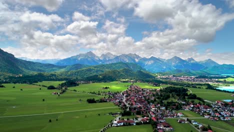 Panorama-Aus-Der-Luft-Forggensee-Und-Schwangau,-Deutschland,-Bayern