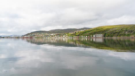 Timelapse-De-La-Ciudad-De-Hammerfest,-Finnmark,-Noruega
