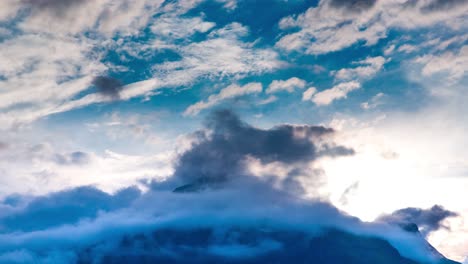 Beautiful-clouds-in-motion-timelapse-the-mountains-of-Norway