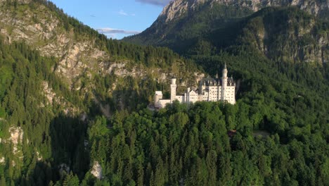 Neuschwanstein-Castle-Bavarian-Alps-Germany