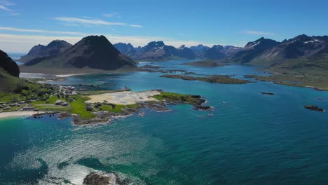 Strand-Die-Lofoten-Inseln-Sind-Ein-Archipel-In-Der-Grafschaft-Nordland,-Norwegen.