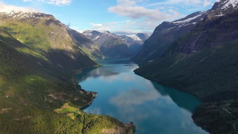 Beautiful-Nature-Norway-natural-landscape-lovatnet-lake.