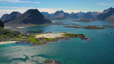 Strand-Die-Lofoten-Inseln-Sind-Ein-Archipel-In-Der-Grafschaft-Nordland,-Norwegen.